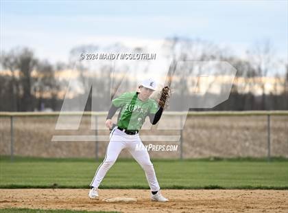 Thumbnail 3 in Eureka @ Illini Bluffs photogallery.