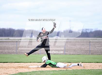 Thumbnail 3 in Eureka @ Illini Bluffs photogallery.