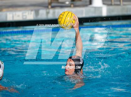Thumbnail 3 in Mira Costa vs JSerra photogallery.