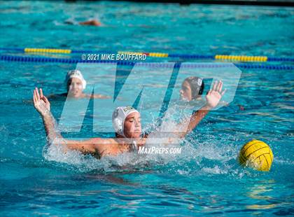 Thumbnail 2 in Mira Costa vs JSerra photogallery.