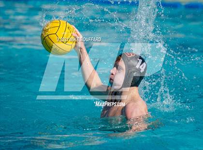 Thumbnail 3 in Mira Costa vs JSerra photogallery.