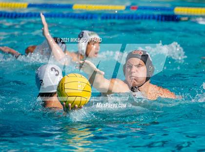 Thumbnail 2 in Mira Costa vs JSerra photogallery.