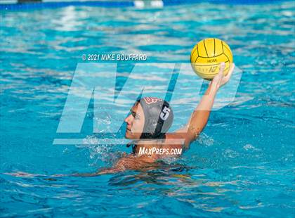 Thumbnail 2 in Mira Costa vs JSerra photogallery.