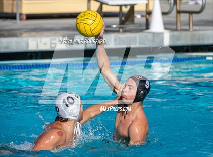 Thumbnail 2 in Mira Costa vs JSerra photogallery.
