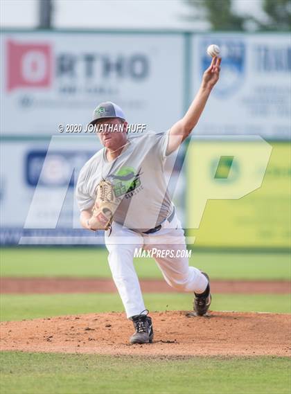 Thumbnail 3 in Ronnie Roberts Senior Classic photogallery.