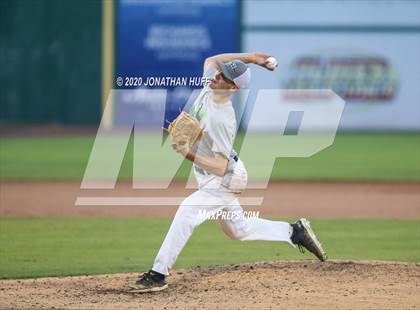 Thumbnail 3 in Ronnie Roberts Senior Classic photogallery.