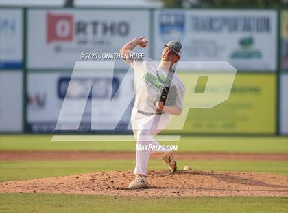 Thumbnail 2 in Ronnie Roberts Senior Classic photogallery.