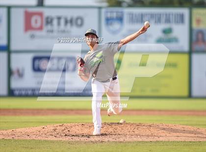 Thumbnail 2 in Ronnie Roberts Senior Classic photogallery.