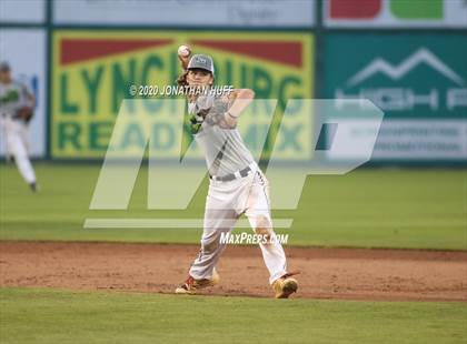 Thumbnail 2 in Ronnie Roberts Senior Classic photogallery.