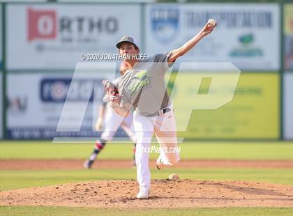 Thumbnail 3 in Ronnie Roberts Senior Classic photogallery.