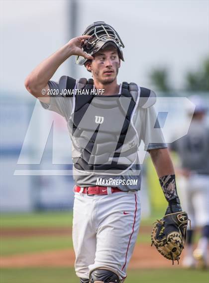 Thumbnail 3 in Ronnie Roberts Senior Classic photogallery.
