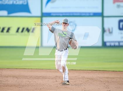 Thumbnail 3 in Ronnie Roberts Senior Classic photogallery.