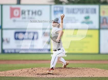 Thumbnail 3 in Ronnie Roberts Senior Classic photogallery.