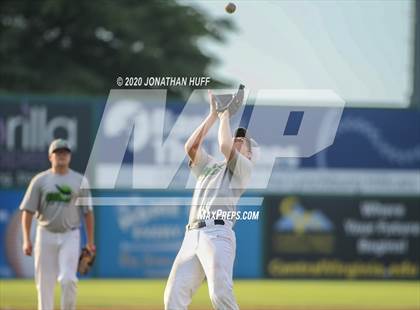 Thumbnail 1 in Ronnie Roberts Senior Classic photogallery.