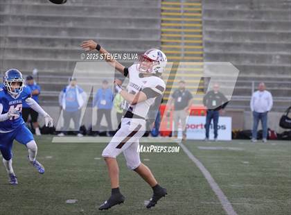 Thumbnail 2 in Central Union vs. Christian (CIF SDS Division 3 Final) photogallery.