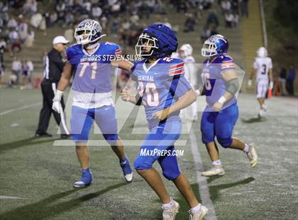 Thumbnail 1 in Central Union vs. Christian (CIF SDS Division 3 Final) photogallery.