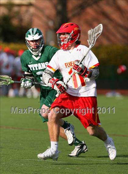 Thumbnail 2 in Holy Trinity @ Chaminade photogallery.
