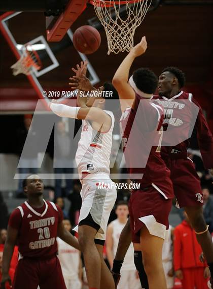 Thumbnail 1 in Trinity Catholic @ Chaminade photogallery.