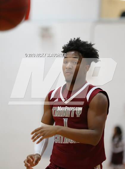 Thumbnail 2 in Trinity Catholic @ Chaminade photogallery.