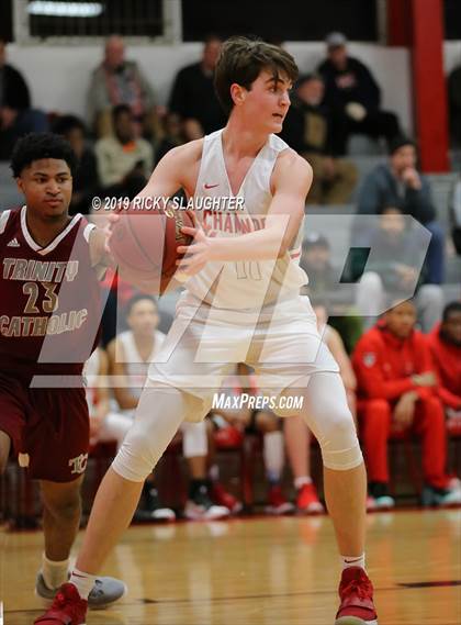 Thumbnail 3 in Trinity Catholic @ Chaminade photogallery.
