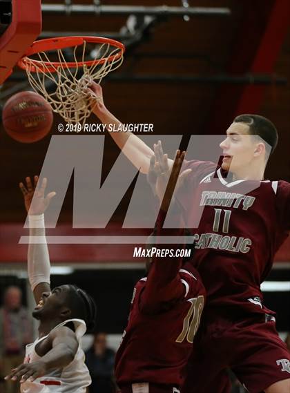 Thumbnail 2 in Trinity Catholic @ Chaminade photogallery.