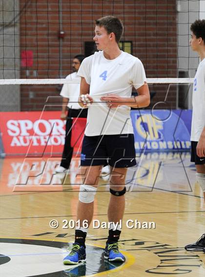 Thumbnail 3 in Mira Costa vs. Corona del Mar (CIF SoCal Regional D1 Final) photogallery.