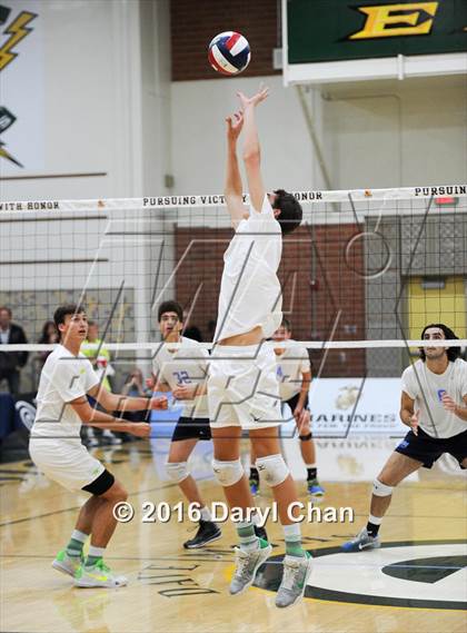 Thumbnail 1 in Mira Costa vs. Corona del Mar (CIF SoCal Regional D1 Final) photogallery.