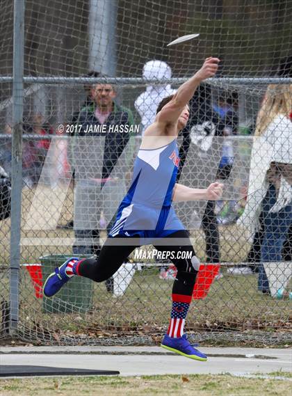 Thumbnail 3 in Mellow Mushroom Relays photogallery.