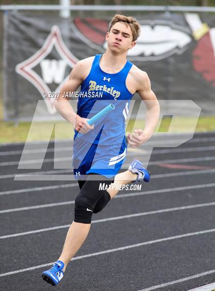 Thumbnail 3 in Mellow Mushroom Relays photogallery.