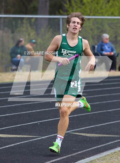 Thumbnail 3 in Mellow Mushroom Relays photogallery.