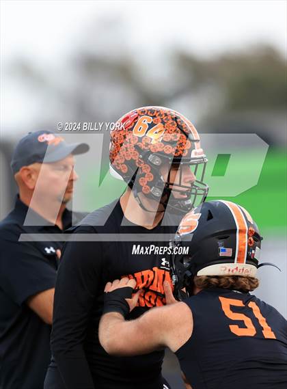 Thumbnail 2 in Grand Saline vs Prairiland photogallery.