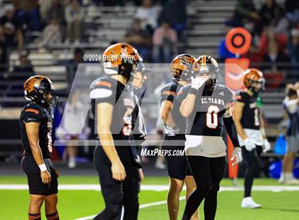 Thumbnail 3 in Grand Saline vs Prairiland photogallery.