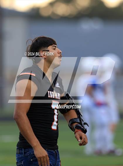Thumbnail 1 in Grand Saline vs Prairiland photogallery.