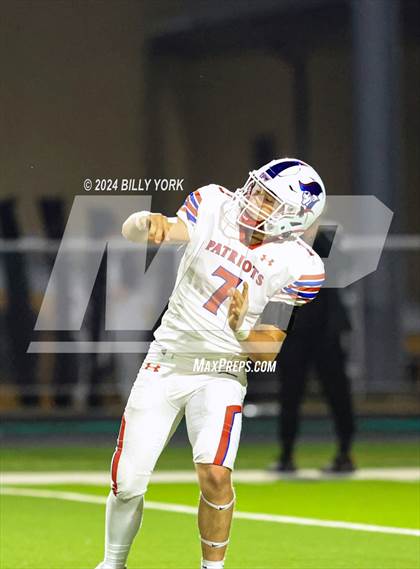 Thumbnail 2 in Grand Saline vs Prairiland photogallery.