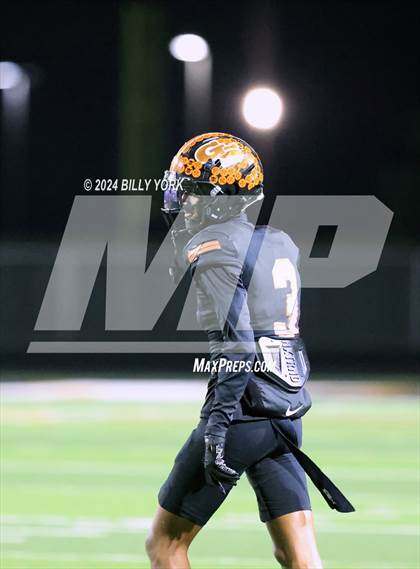 Thumbnail 3 in Grand Saline vs Prairiland photogallery.