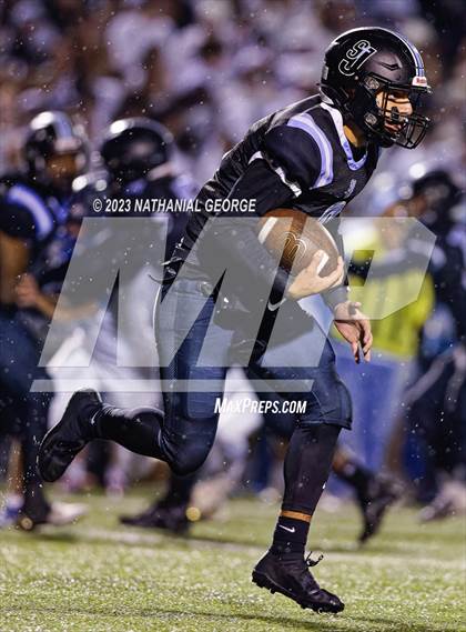 Thumbnail 1 in Mishawaka Marian @ South Bend St. Joseph photogallery.