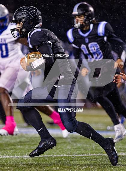 Thumbnail 2 in Mishawaka Marian @ South Bend St. Joseph photogallery.
