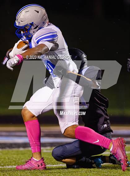 Thumbnail 3 in Mishawaka Marian @ South Bend St. Joseph photogallery.