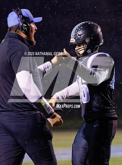 Thumbnail 3 in Mishawaka Marian @ South Bend St. Joseph photogallery.