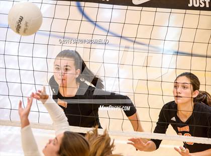 Thumbnail 1 in Huntington Beach vs Hagerty (NIKE Tournament of Champions) photogallery.