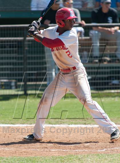 Thumbnail 1 in St. Pius X vs. Antonian Prep (TAPPS 5A Regional Playoff) photogallery.