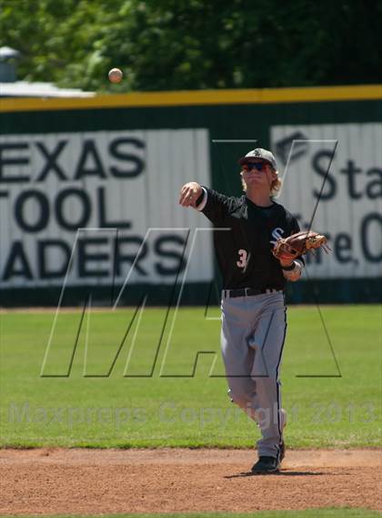 Thumbnail 1 in St. Pius X vs. Antonian Prep (TAPPS 5A Regional Playoff) photogallery.