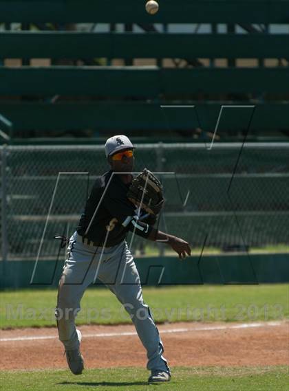 Thumbnail 1 in St. Pius X vs. Antonian Prep (TAPPS 5A Regional Playoff) photogallery.