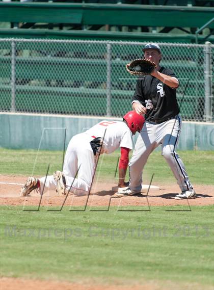 Thumbnail 2 in St. Pius X vs. Antonian Prep (TAPPS 5A Regional Playoff) photogallery.
