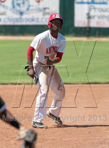 Thumbnail 1 in St. Pius X vs. Antonian Prep (TAPPS 5A Regional Playoff) photogallery.