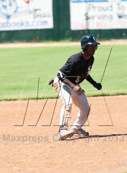 Thumbnail 2 in St. Pius X vs. Antonian Prep (TAPPS 5A Regional Playoff) photogallery.