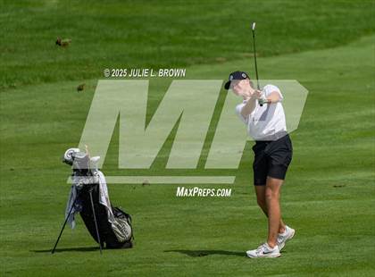 Thumbnail 1 in IHSAA Final (Round 1) photogallery.