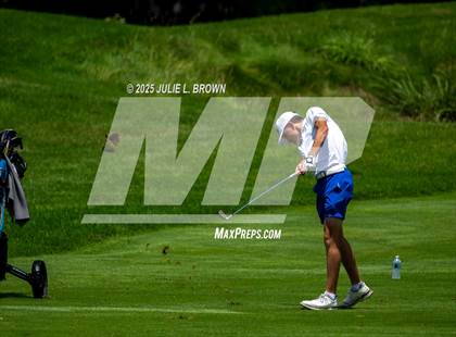 Thumbnail 1 in IHSAA Final (Round 1) photogallery.