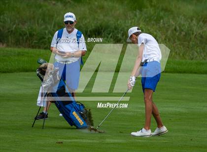 Thumbnail 2 in IHSAA Final (Round 1) photogallery.