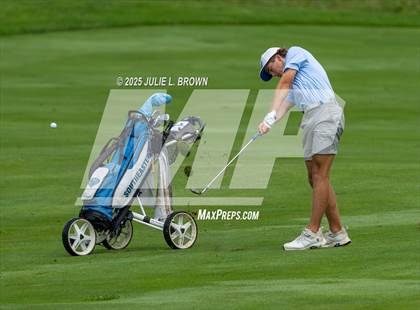 Thumbnail 2 in IHSAA Final (Round 1) photogallery.